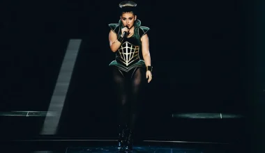 Eurovision 2024: Αποσύρεται η τραγουδίστρια που θα έδινε τη βαθμολογία της Νορβηγίας (βίντεο)