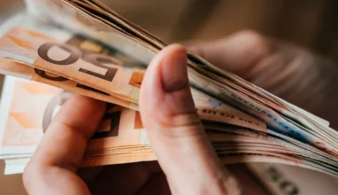 Πόσα χρήματα χρειάζεται να έχεις για να θεωρείσαι πλούσιος