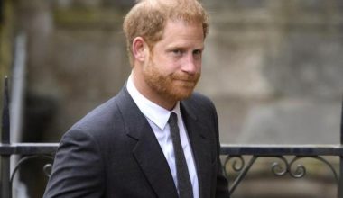 Πρίγκιπας Χάρι: «Όχι» στην πρόταση του βασιλιά Καρόλου να μείνει σε βασιλική κατοικία