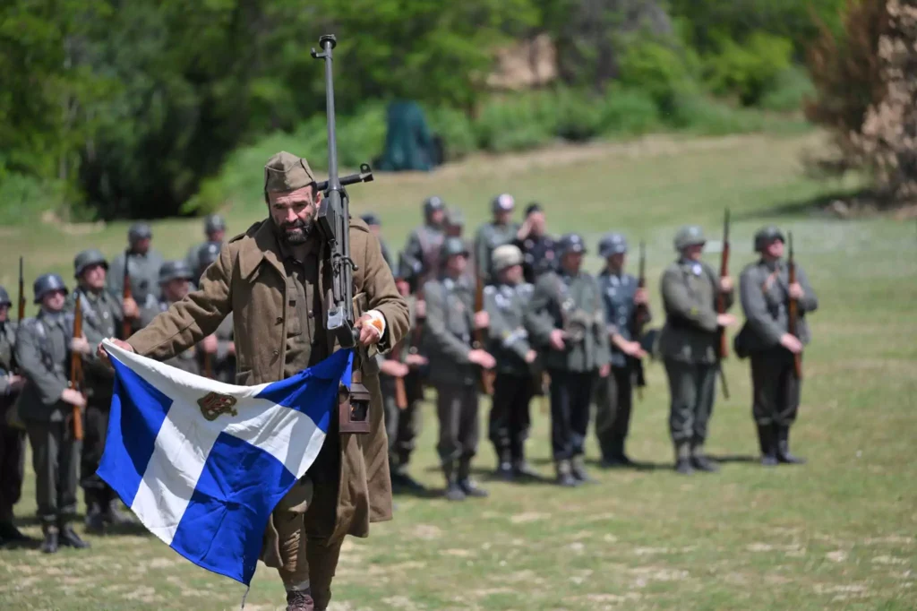 Ρούπελ: Πραγματοποιήθηκε η  αναπαράσταση της θρυλικής μάχης των Οχυρών