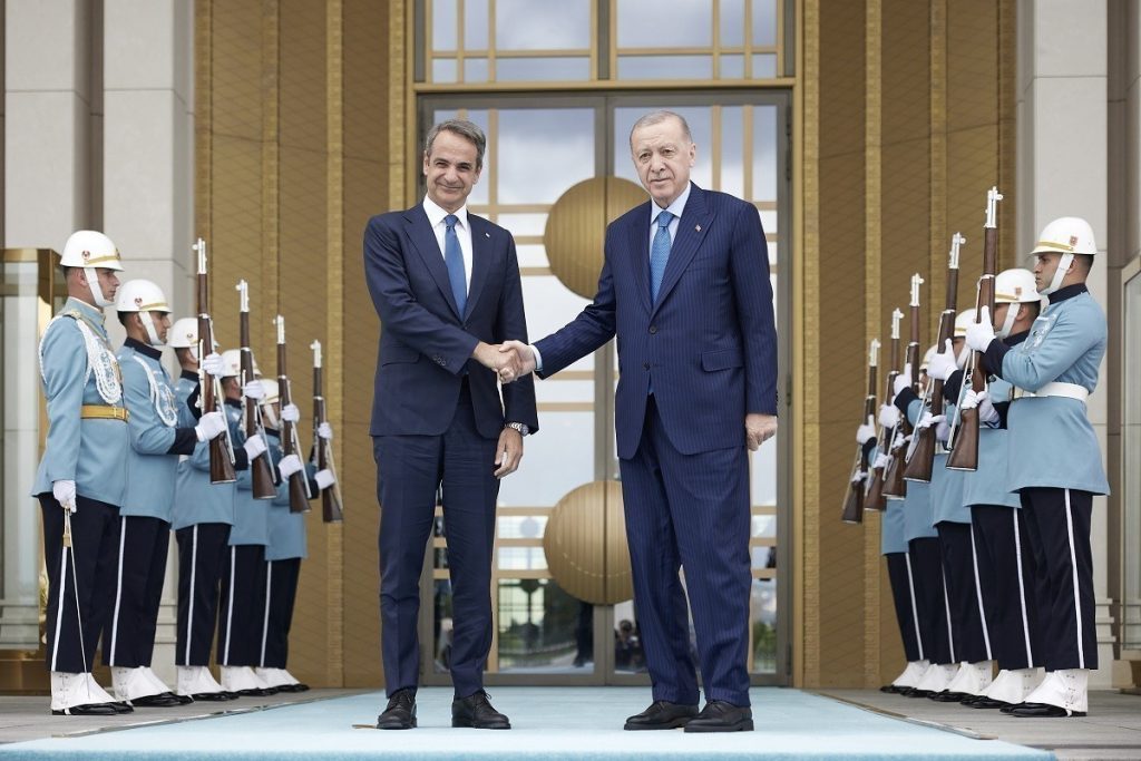Κ.Μητσοτάκης μετά την συνάντηση με Ρ.Τ.Ερντογάν: «Ευχαριστώ τον πρόεδρο της Τουρκίας για τη φιλοξενία στην Άγκυρα»