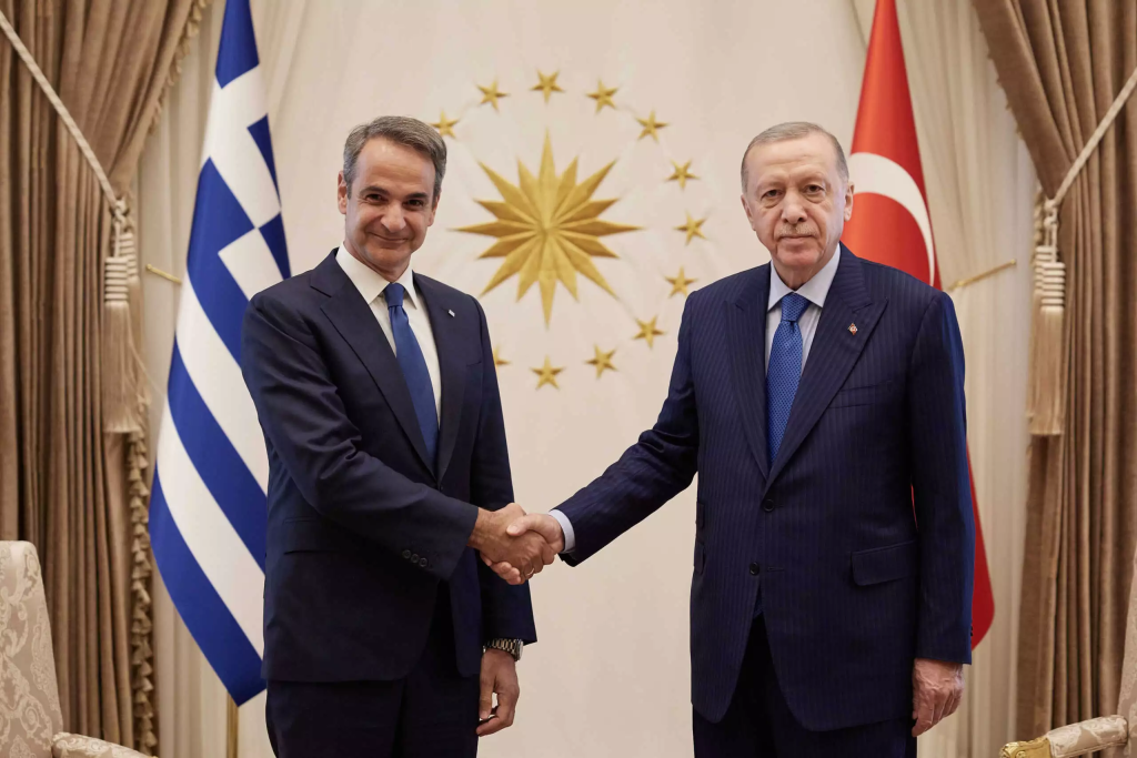 Το κοινό ανακοινωθέν Ελλάδας-Τουρκίας μετά τη συνάντηση Κ.Μητσοτάκη και Ρ.Τ.Ερντογάν