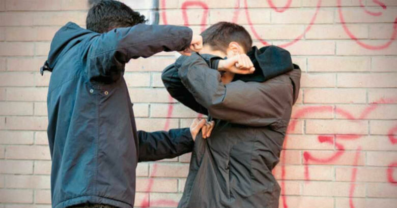 Νέο περιστατικό βίας ανηλίκων στην Ηλεία – 15χρονος ξυλοκόπησε 14χρονο