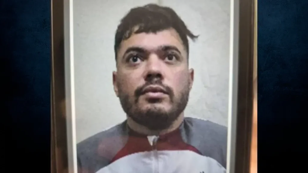 Γαλλία: «Κόκκινο σήμα» από την Ιντερπόλ για τη σύλληψη του κρατούμενου Μοχάμεντ Αμρά