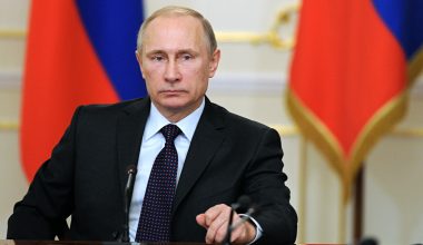 B.Πούτιν για απόπειρα δολοφονίας του Ρ.Φίτσο: «Αυτό το τερατώδες έγκλημα δεν έχει καμία δικαιολογία»