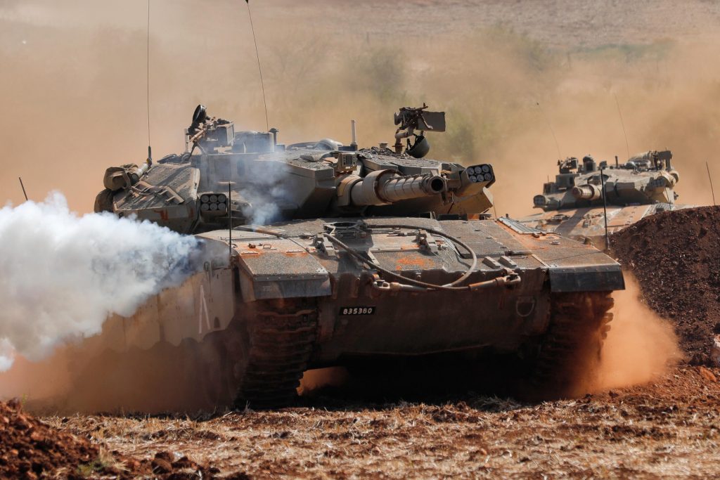 Γάζα: Ισραηλινά άρματα Merkava βομβάρδισαν κτίριο και σκότωσαν 5 ισραηλινούς αλεξιπτωτιστές – Ακόμα 7 τραυματίες