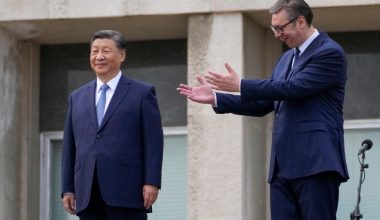 Ο Κινέζος πρόεδρος Σι Τζινπίνγκ πρότεινε στην Σερβία να ενταχθεί στους BRICS!