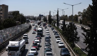 Αυξημένη η κίνηση στους δρόμους της Αττικής – Πού υπάρχει μποτιλιάρισμα