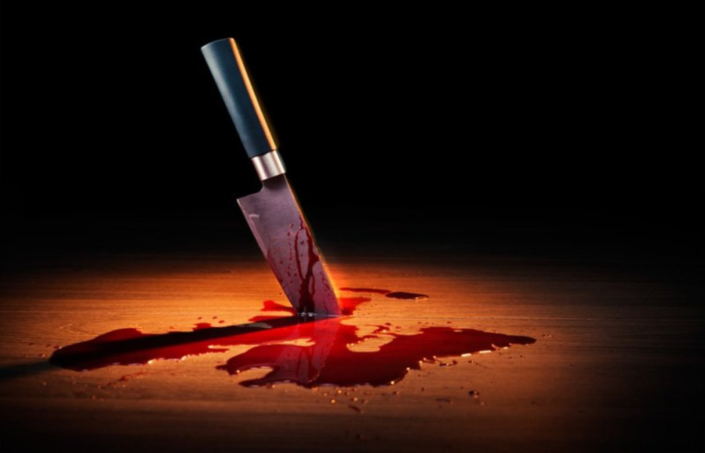 Άγρια δολοφονία στο Μενίδι: Γυναίκα βρέθηκε μαχαιρωμένη στη μέση του δρόμου