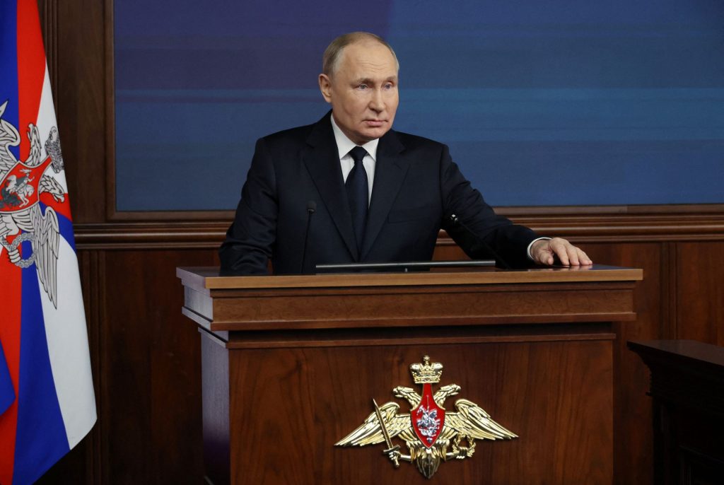 B.Πούτιν: «Η πολιτική κυρώσεων των ΗΠΑ υπονομεύει την εμπιστοσύνη στο δολάριο»