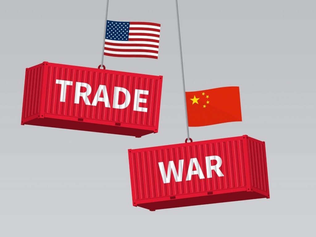 Με αντίποινα κατά του δολλαρίου απαντά η Κίνα στην υπερδασμολόγηση των ΗΠΑ: «Ξεφορτώθηκε» 53,3 δισ. δολ. αμερικανικού χρέους