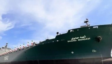 Ιράν: Η ναυαρχίδα των Φρουρών της Επανάστασης επέστρεψε εσπευσμένα από τον Ινδικό Ωκεανό
