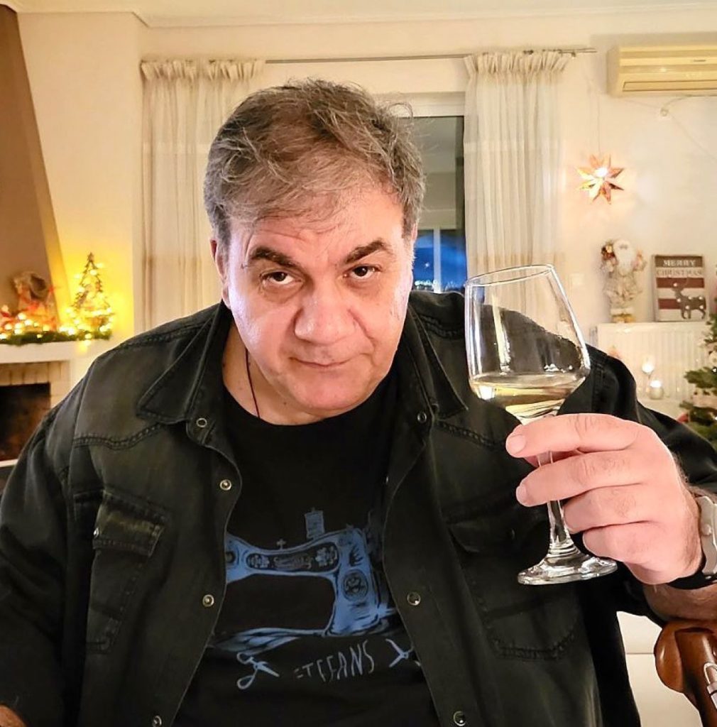 Δημήτρης Σταρόβας: Τα νέα για την υγεία του είναι ακόμη πιο αισιόδοξα – Ξεκίνησε λογοθεραπεία