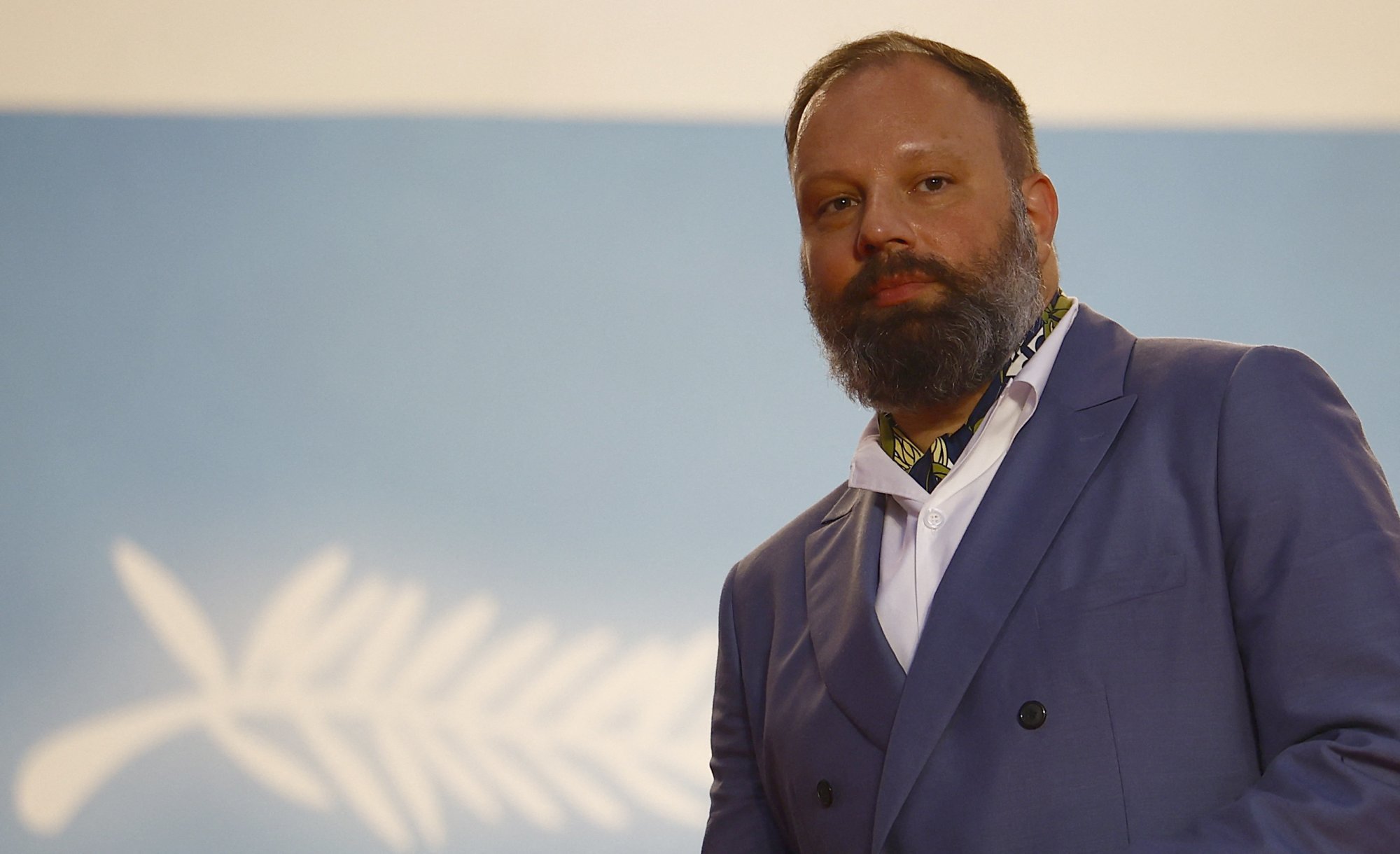 Η νέα ταινία του Γ.Λάνθιμου έχει βιασμούς και κανιβαλισμούς: «Δεν νομίζετε ότι κάτι δεν πάει καλά με τον κόσμο;»