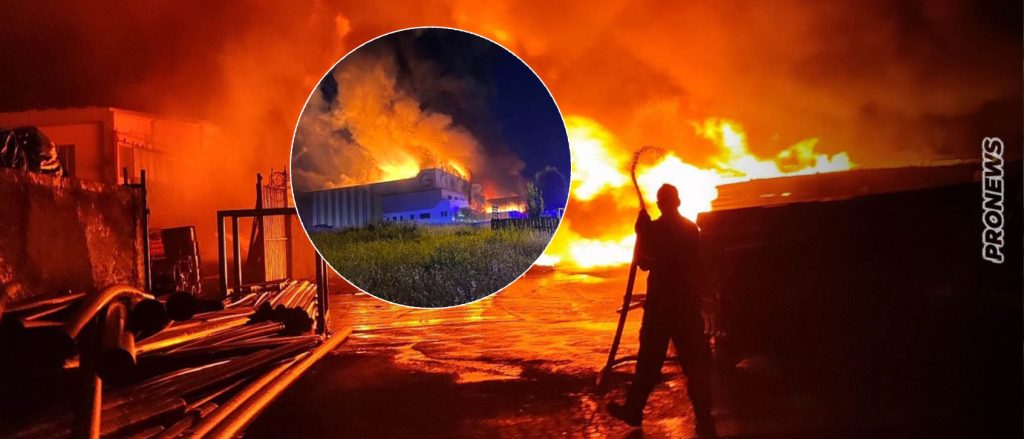 Λαμία: Πώς τυλίχτηκε στις φλόγες το εργοστάσιο που εμπλέκεται στην υπόθεση μαζικής δηλητηρίασης μαθητών (φώτο-βίντεο)