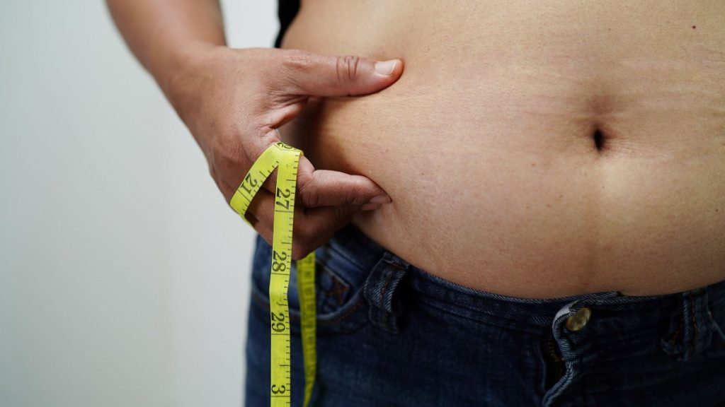 Νέα μελέτη αποκαλύπτει: Πώς συνδέεται ο καρκίνος με την παχυσαρκία 