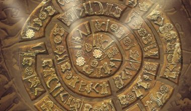 Δίσκος της Φαιστού: Μέχρι και σήμερα παραμένει ένα από τα μυστήρια της αρχαιολογίας – Έχει 241 σύμβολα