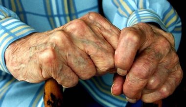 Θύμα απάτης έπεσε 88χρονος στη Θεσπρωτία – Πώς του «έφαγαν» 90.000 ευρώ και 10 χρυσές λίρες
