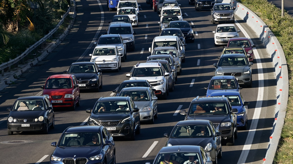 Δείτε σε ποιους δρόμους της Αττικής υπάρχει αυξημένη κίνηση (χάρτης)