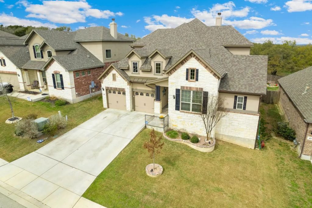 Ασφαλιστικές ακυρώνουν ασφαλιστήρια μετά από επιθεωρήσεις σπιτιών με… drone!