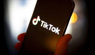 Το TikTok αναμένεται να απολύσει μεγάλο αριθμό υπαλλήλων