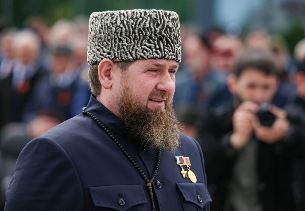 Ρ.Καντίροφ: «Όνειρο μου είναι να βάλουμε τον Β.Ζελένσκι στα μπουντρούμια της Τσετσενίας»
