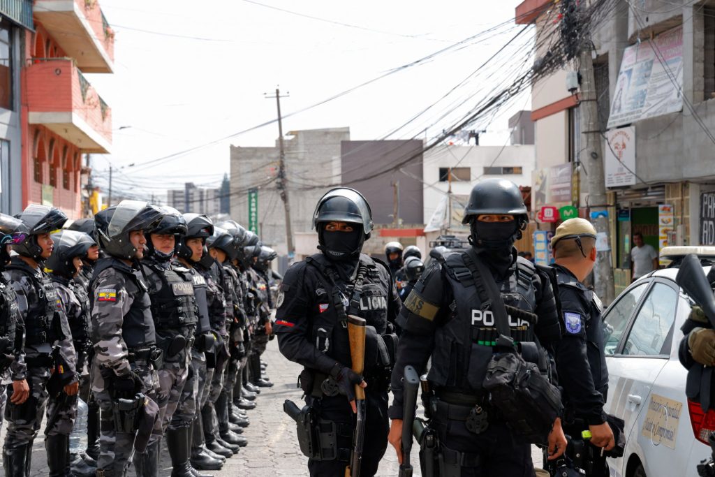 Νέα κατάσταση έκτακτης ανάγκης σε επτά επαρχίες του Ισημερινού – Ο πρόεδρος έβγαλε ξανά τον στρατό στους δρόμους