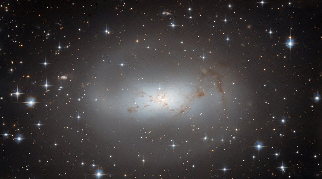Το τηλεσκόπιο Hubble εντόπισε νέο σπειροειδή γαλαξία (βίντεο)