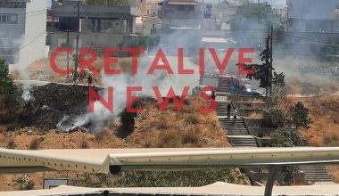 Ηράκλειο: Πυρκαγιά ξέσπασε σε οικόπεδο κοντά σε σχολείο