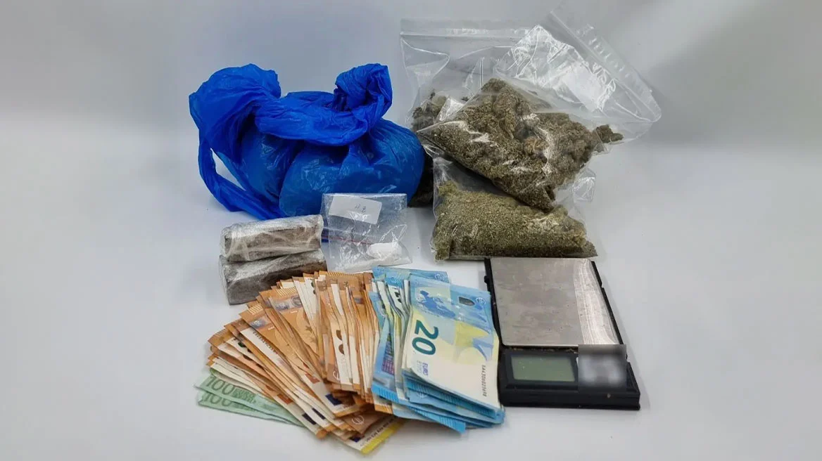 Κέρκυρα: Συνελήφθη 22χρονος που διακινούσε χασίς και κοκαΐνη