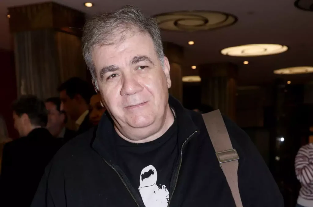 Δ.Σταρόβας: Σταθεροποιήθηκε η κατάσταση της υγείας του – «Η βραδιά ήταν απολύτως ήρεμη» λέει η σύντροφός του