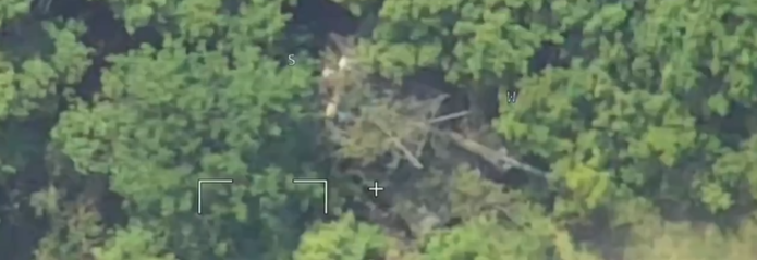 Ρωσικό Lancet χτύπησε άρμα μάχης των ουκρανικών Ενόπλων Δυνάμεων κοντά στην Τερνόβα