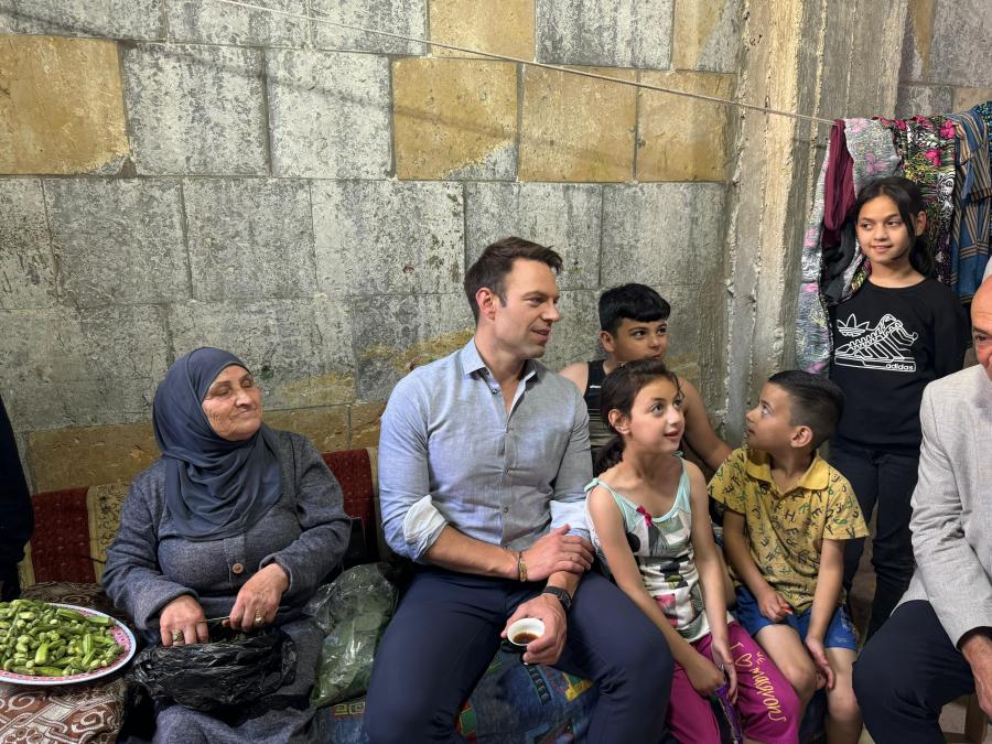 Ο Σ.Κασσελάκης επισκέφθηκε τον προσφυγικό καταυλισμό του Αλ Αΐντα στη Βηθλεέμ