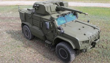 Το ρωσικό εξοπλισμένο MRAP K-4386 Typhoon: Όπλο υποστήριξης ομάδων πεζικού και αντιμετώπισης των ουκρανικών Μ2 Bradley