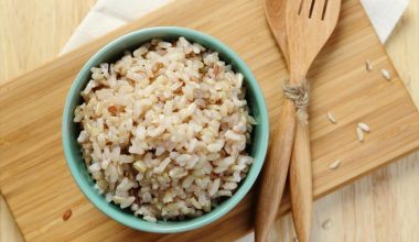 Δείτε ποια είναι τα πέντε οφέλη που έχει για την υγεία το καστανό ρύζι