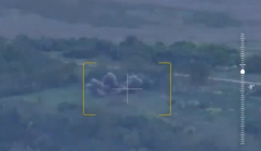 Ρωσικά drones και TOS έπληξαν θέσεις των ουκρανικών Ενόπλων Δυνάμεων κοντά στη Μακεγιέφκα