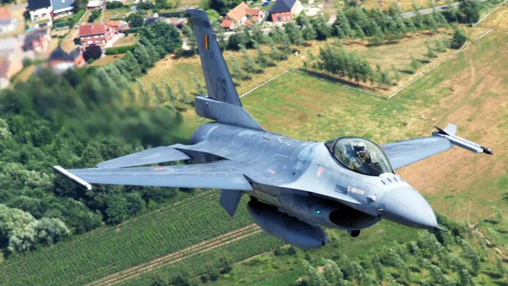 Βέλγιο: 30 Μαχητικά F-16 έως το 2028 για την Ουκρανία – «Μόνο για χρήση σε ουκρανικό έδαφος»