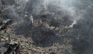 Γάζα: Τουλάχιστον 21 Παλαιστίνιοι σκοτώθηκαν από ισραηλινά πλήγματα σε περιοχή με σκηνές δυτικά της Ράφα