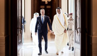 Με τον Εμίρη του Κατάρ θα συναντηθεί στο Μέγαρο Μαξίμου ο Κ.Μητσοτάκης – Τι θα συζητήσουν