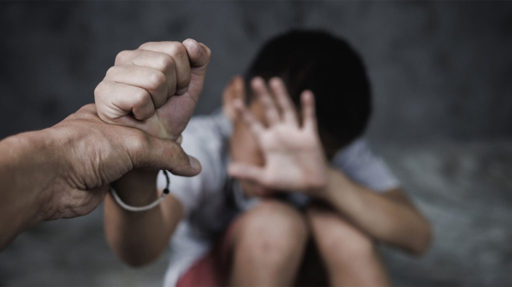 Θεσσαλονίκη: Συνελήφθη 39χρονος που παρενόχλησε σεξουαλικά ανήλικο αγοράκι σε δημόσιες τουαλέτες