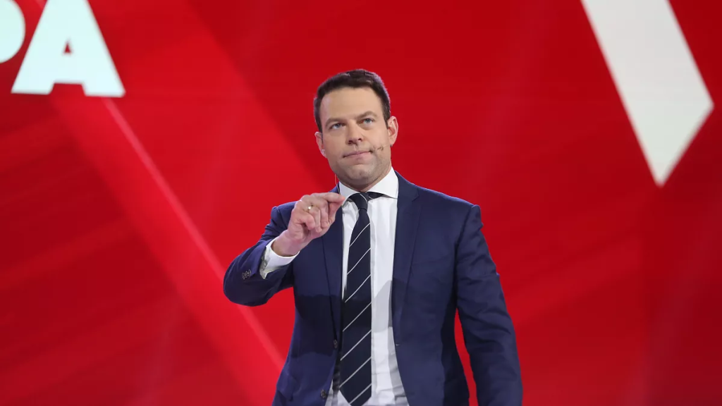 Πρώτο μήνυμα Σ.Κασσελάκη μετά από τα Exit Polls: «Αύριο παραμένει η επισφάλεια, η ανασφάλεια και η φτώχεια»