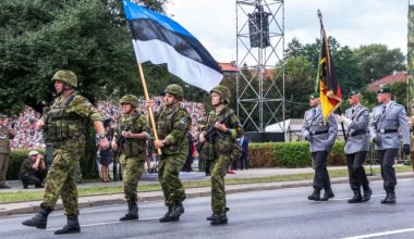 Η Εσθονία «πέρασε τον Ρουβίκωνα»: Δεσμεύει ρωσικά περιουσιακά στοιχεία και τα δίνει στην Ουκρανία