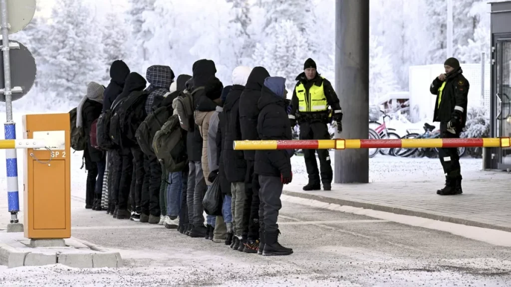 Η Φινλανδία απορρίπτει νομοθεσία που θα στερούσε άσυλο από μετανάστες από την Ρωσία