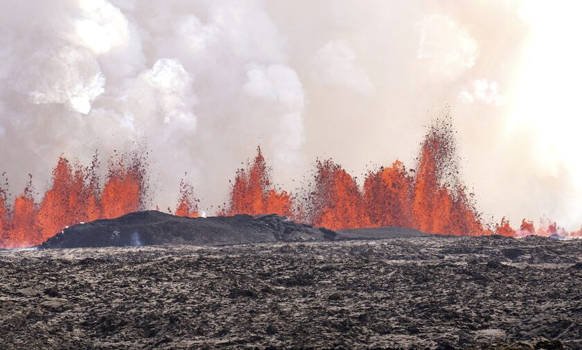 Ισλανδία: Εξερράγη για πέμπτη φορά το ηφαίστειο Γκρίνταβικ – Νέες καταστροφές και εκκενώσεις