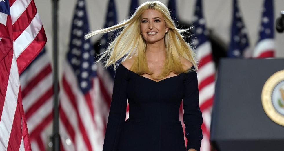 Ιβάνκα Τραμπ: «Σε αγαπώ μπαμπά» – Η απάντηση της στο δικαστικό «πραξικόπημα» των Δημοκρατικών