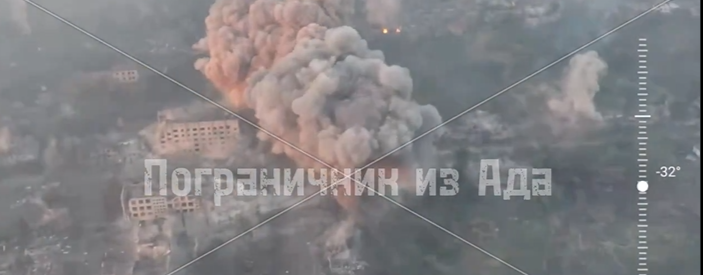 Ρωσικές αεροπορικές βόμβες έπληξαν θέσεις των Ουκρανών (βίντεο)