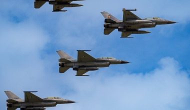 ΥΠΕΞ Ολλανδίας: «Θα δώσουμε 24 μαχητικά F-16 στην Ουκρανία για να βομβαρδίσει τη Ρωσία»