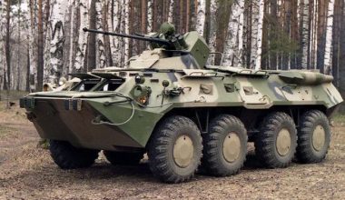 Η Ουγγαρία θα προμηθεύσει με 50 τεθωρακισμένα BTR-80A τη Σερβία
