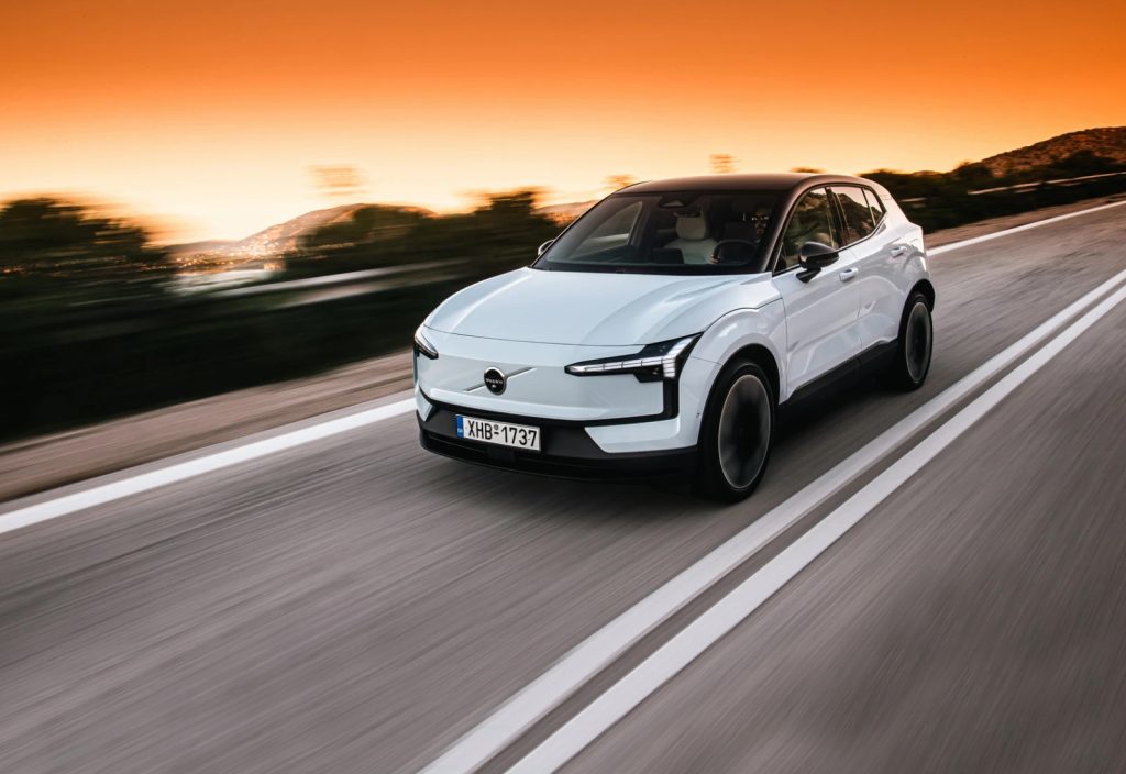 Volvo EX30 από €26.570 ή €249 το μήνα
