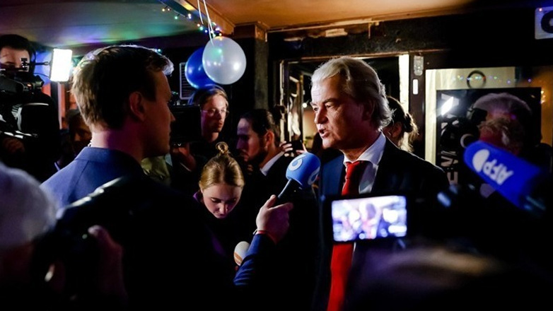 Στο Βέλγιο για ομιλία ο Ολλανδός Γκέερτ Βίλντερς- Η αστυνομία έχει επιστρατεύσει μέχρι και ιππικό